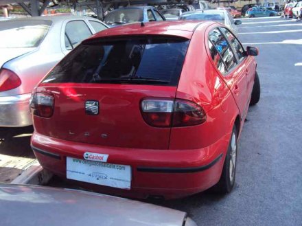 Vehiculo en el desguace: SEAT LEON (1M1) Signo