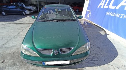 Vehiculo en el desguace: RENAULT MEGANE I CLASSIC (LA0) 1.9 D RN