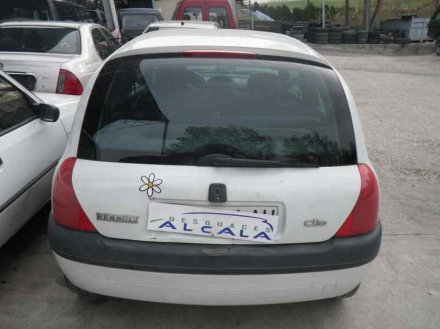 Vehiculo en el desguace: RENAULT CLIO II FASE I (B/CBO) 1.4 Alize