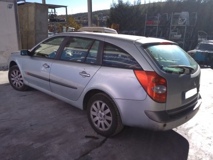 Vehiculo en el desguace: RENAULT LAGUNA II GRANDTOUR (KG0) Dynamique