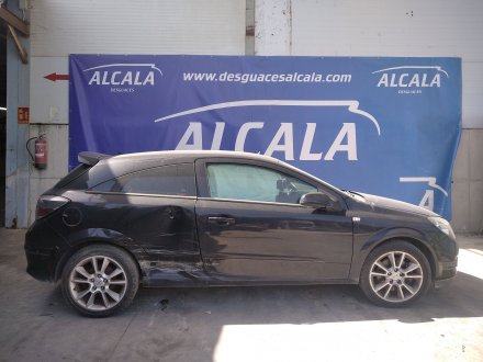 Vehiculo en el desguace: OPEL ASTRA GTC Sport