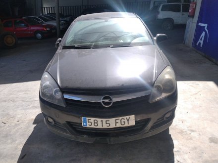 Vehiculo en el desguace: OPEL ASTRA GTC Sport