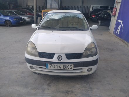 Vehiculo en el desguace: RENAULT CLIO II FASE II (B/CB0) Authentique