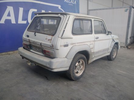 Vehiculo en el desguace: LADA NIVA ( 2121 / 21213 / 21214 / 21215 ) *