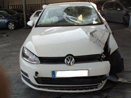 Vehiculo en el desguace: VOLKSWAGEN GOLF VII LIM. BlueMotion