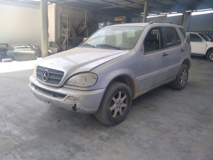 Vehiculo en el desguace: MERCEDES-BENZ CLASE M (W163) 270 CDI (163.113)