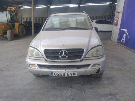 Vehiculo en el desguace: MERCEDES-BENZ CLASE M (W163) 270 CDI (163.113)