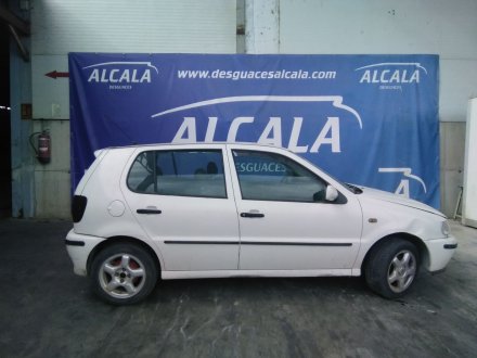 Vehiculo en el desguace: VOLKSWAGEN POLO BERLINA (6N2) 1.4 16V