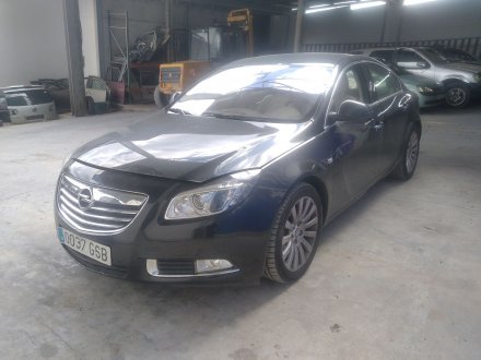 Vehiculo en el desguace: OPEL INSIGNIA BERLINA Cosmo