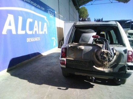 Vehiculo en el desguace: LAND ROVER FREELANDER (LN) S Familiar